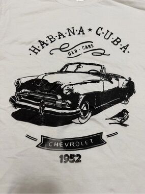 Havana Cuba 1952 Chevrolet Classic Car White T-Shirt Size XL US 14 Roly Brand